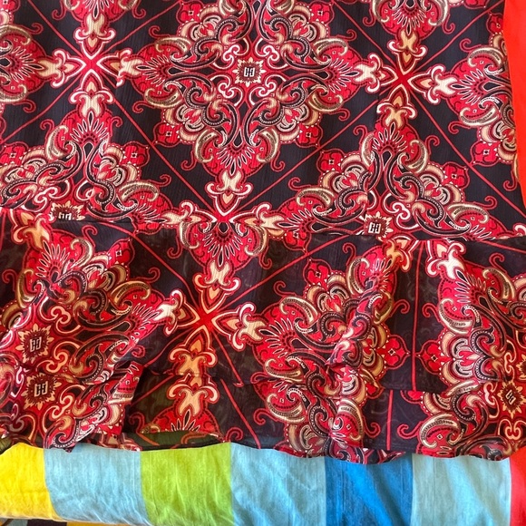 Tommy Hilfiger large blouse in mint condition worn once - Picture 2 of 5